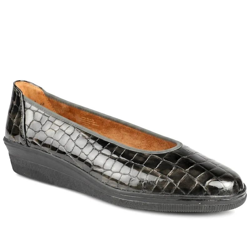 Gabor Wide Fit Leather Chunky Sole Pumps - GABC44510 / 330 265