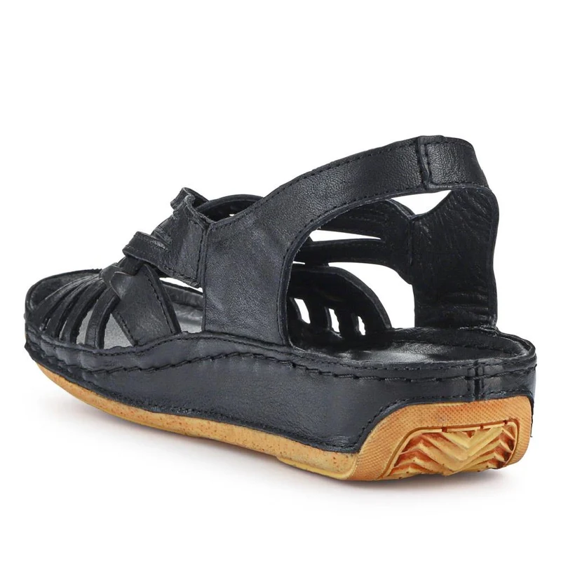 Soft Leather Slip-On Sandals - KARY39009 / 325 512 - Black