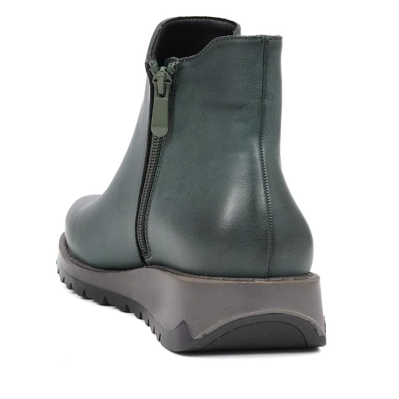 Wedge-Heeled Chelsea Boots - WK40015 / 326 128 - Green