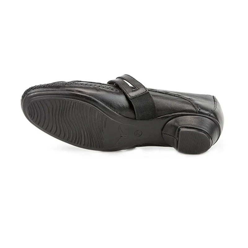 Leather Mary Jane with Stitch Detailing. - NAP1402 / 123 751 - Black