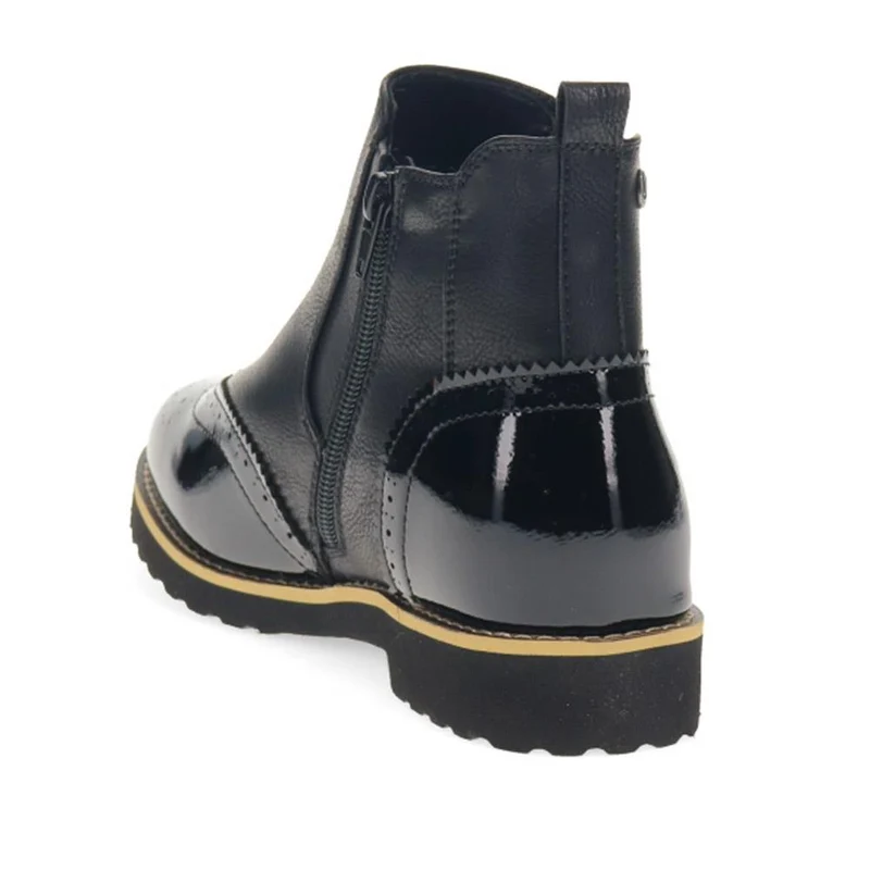 Wide-Fit Brogue Ankle Boots - WBINS40233 / 326 349 - Black