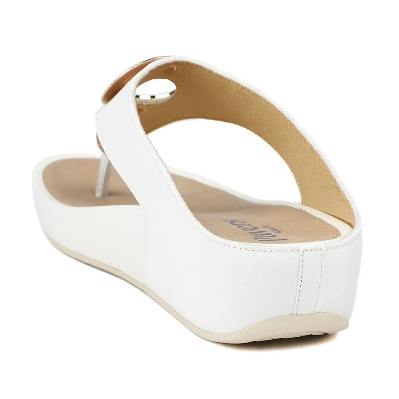 Wide Fit Toe Post Wedge Sandals - BAIZH43063 / 329 466 - White