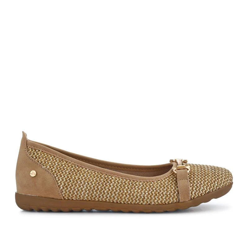 Buckle-Detailed Lightweight Pumps - WBINS41011 / 327 201 - Sand