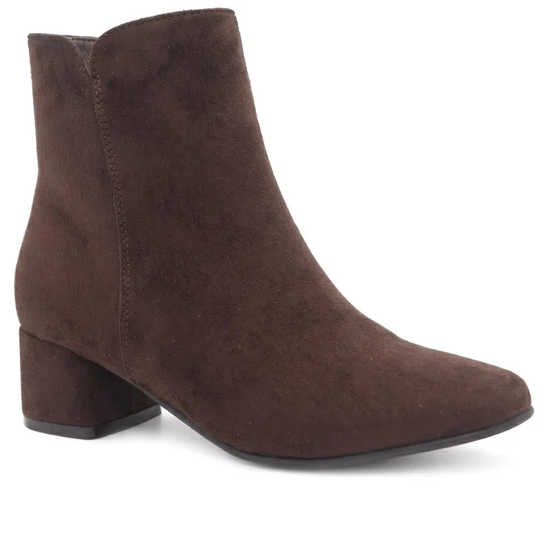 Wide Fit Smart Block Heel Ankle Boots - WBINS44007 / 329 746