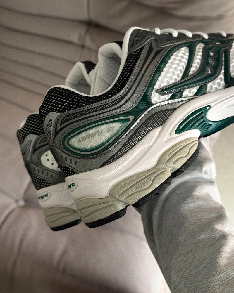 Saucony Pro Grid Omni 9