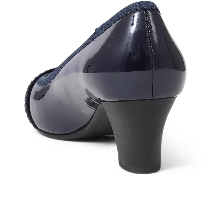 Wide Fit Block-Heeled Court Shoes - PLAN39009 / 325 527 - Navy Patent