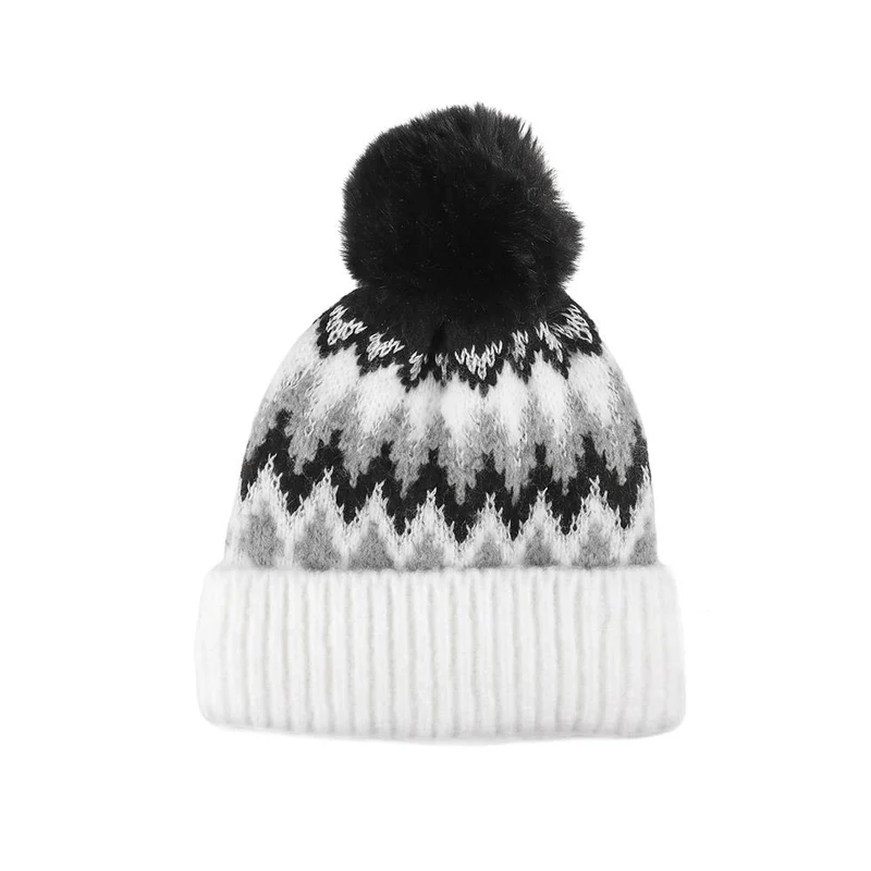 Fashionable Knitted Bobble Hat - SISK44007 / 329 904 - Cream Multi