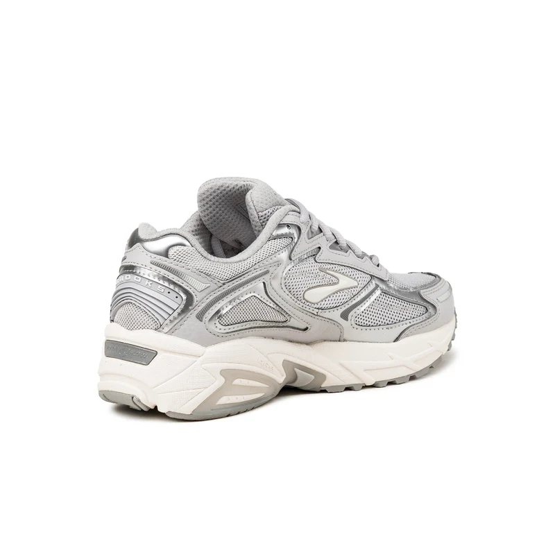 Brooks Adrenaline GTS 4