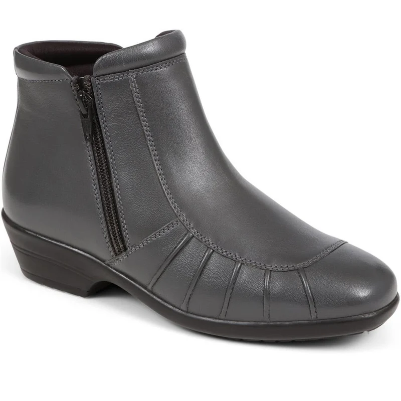 Lightweight Leather Ankle Boots - KF38012 / 324 468