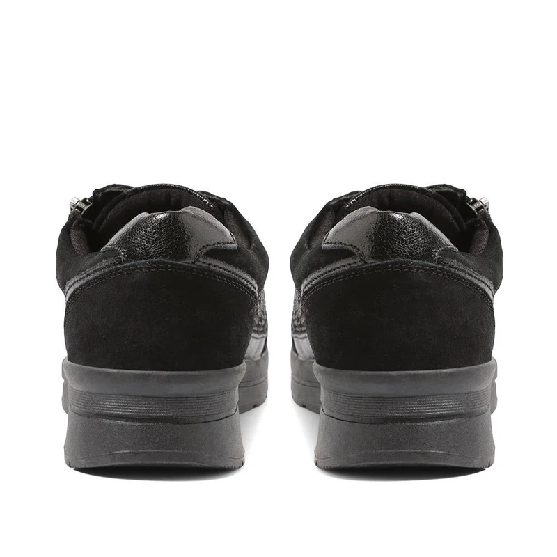 Wide Fit Lace-Up Leather Trainers - BRK35087 / 322 550 - Black