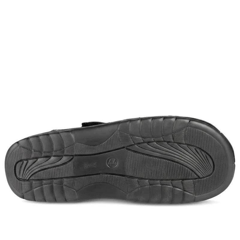Inblu Adjustable Closed Toe Sandals - INB43036 / 330 330 - Black