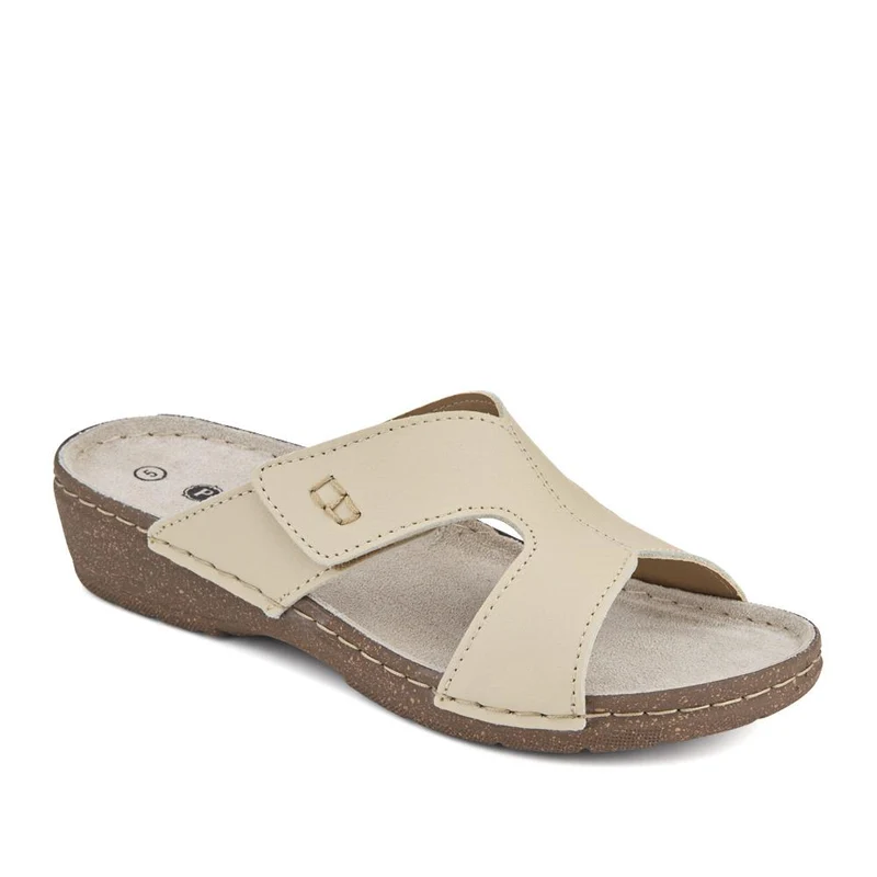 Leather Wedge-Heeled Mules - PATRI41001 / 327 610 - Sand