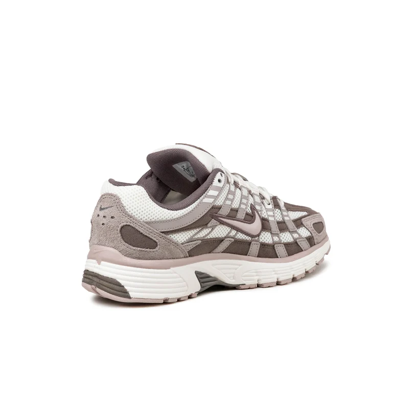 Nike Wmns P-6000