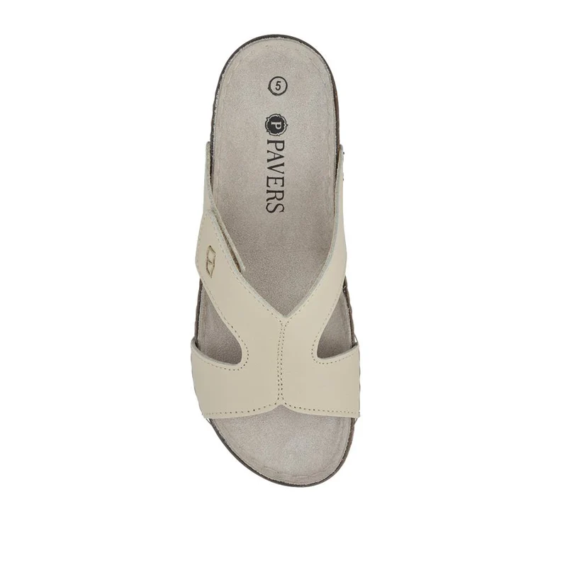 Leather Wedge-Heeled Mules - PATRI41001 / 327 610 - Sand