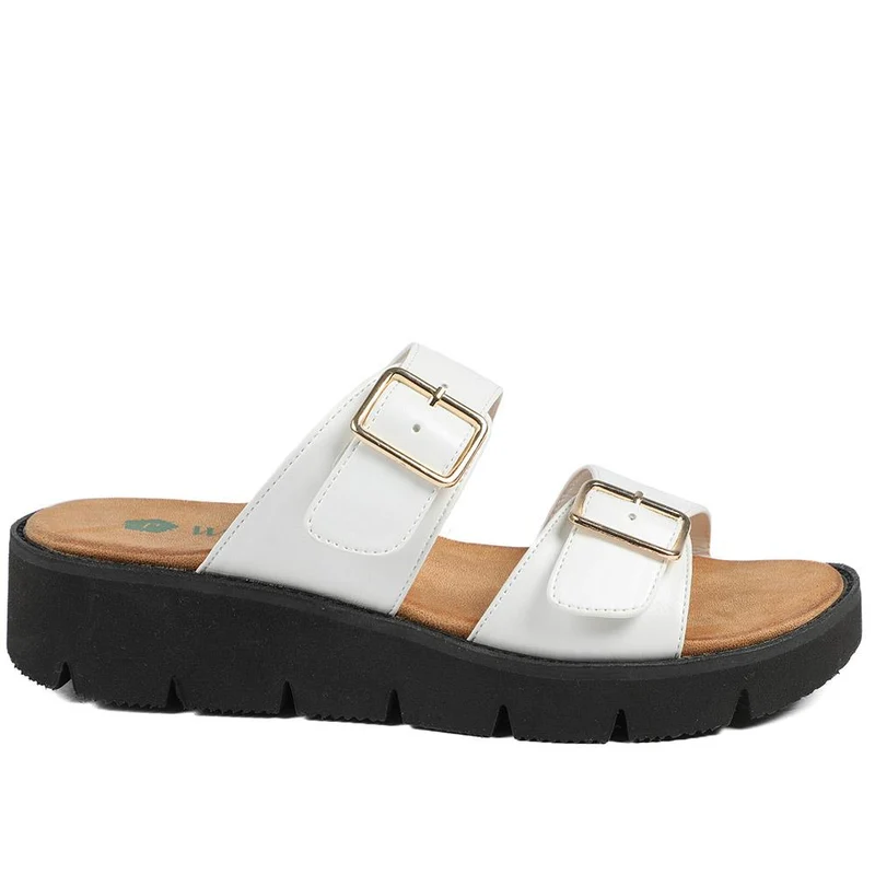 Wide Fit Cushioned Buckled Sandals - BAIZH43015 / 329 140 - White