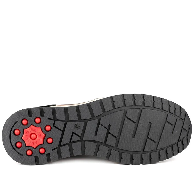 Relife Extra Wide Slip On Trainers - RELIF44008 / 329 859 - Cognac