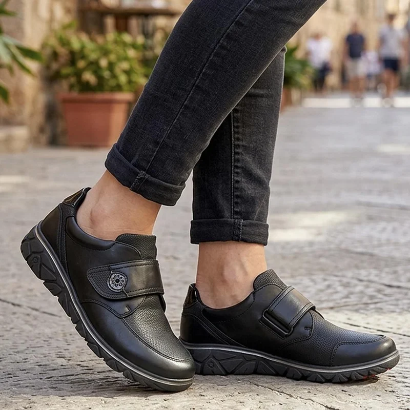 Relife Wide Fit Touch Fasten Monk Shoes - RELIF44002 / 329 663 - Black