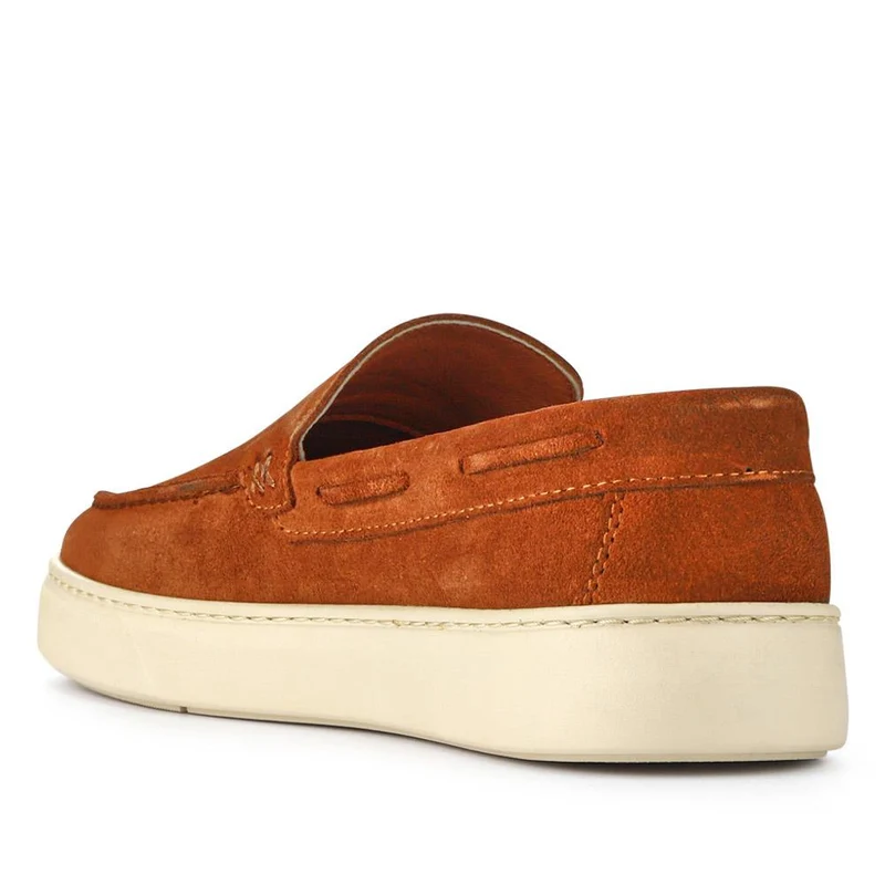 Leather Slip-On Shoes - OZIL41001 / 327 134 - Tan
