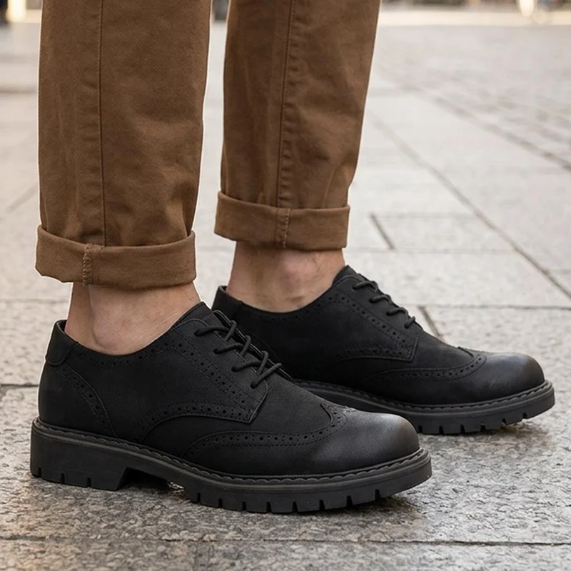 Casual Lace Up Shoes W/ Brogue Detailing - GANG44007 / 329 927 - Black