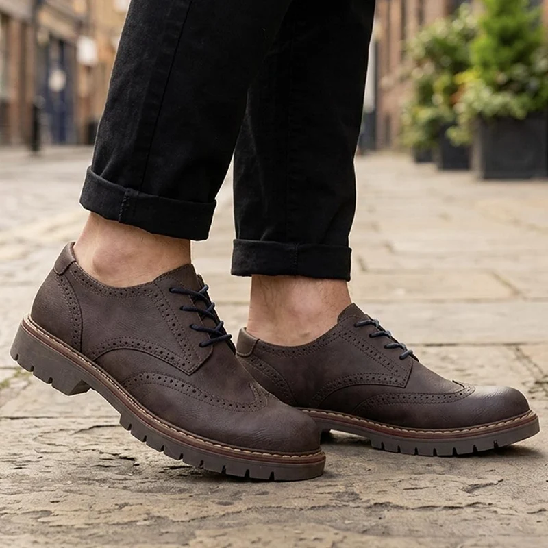Casual Lace Up Shoes W/ Brogue Detailing - GANG44007 / 329 927 - Brown