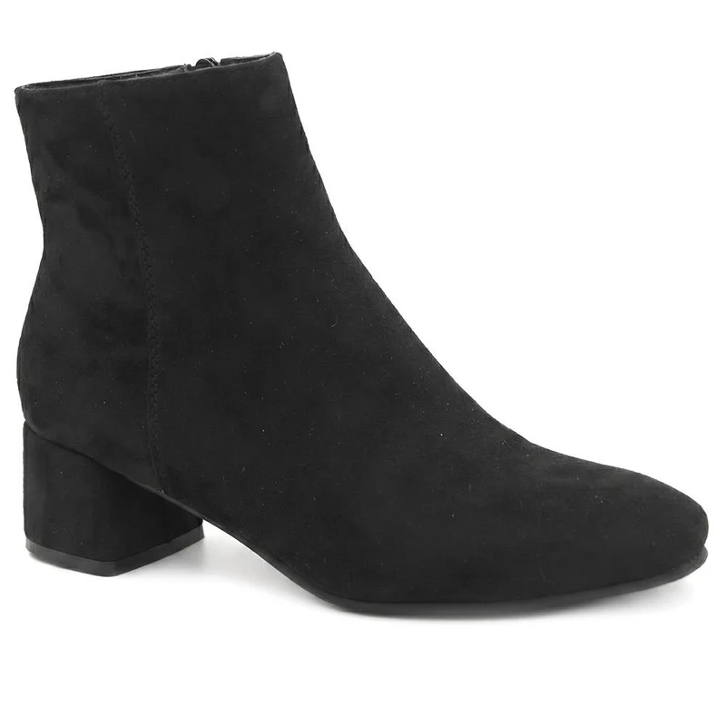 Smart Block Heel Ankle Boots With Warm Lining - WBINS44008 / 329 643 - Black