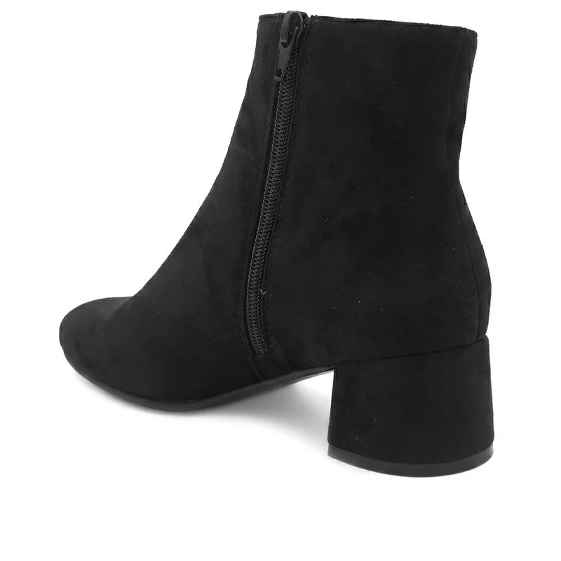 Smart Block Heel Ankle Boots With Warm Lining - WBINS44008 / 329 643 - Black