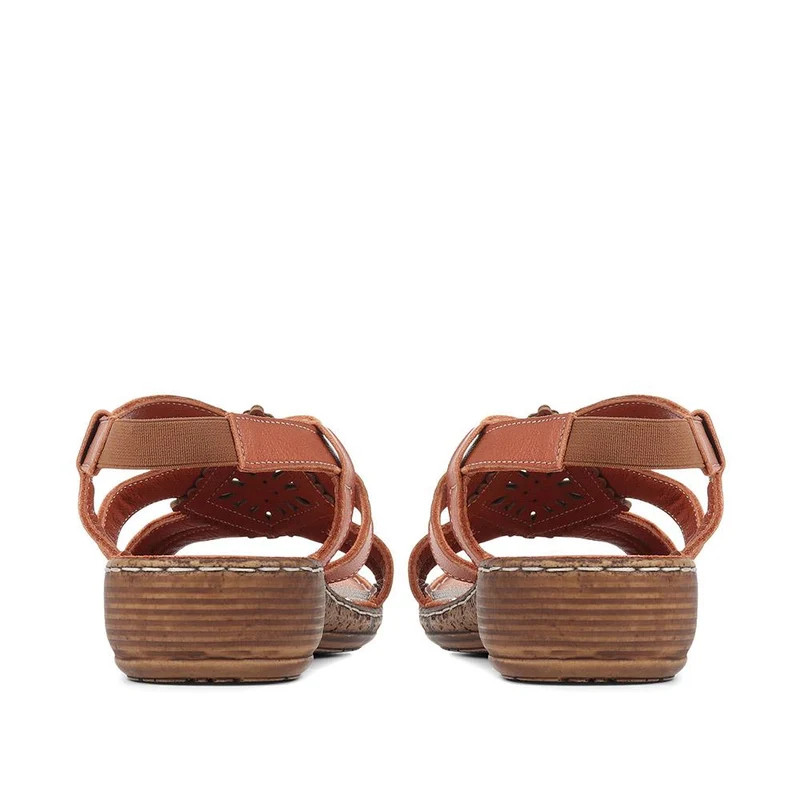 Leather Slingback Sandals - LUCK35001 / 321 605 - Tan