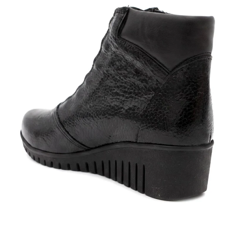 Leather Chunky Wedged Ankle Boots - ESFA44001 / 330 200 - Black