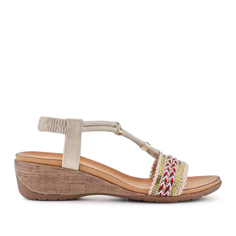 Lightweight Elasticated Wedge Sandals - BAIZH41040 / 327 415 - Beige