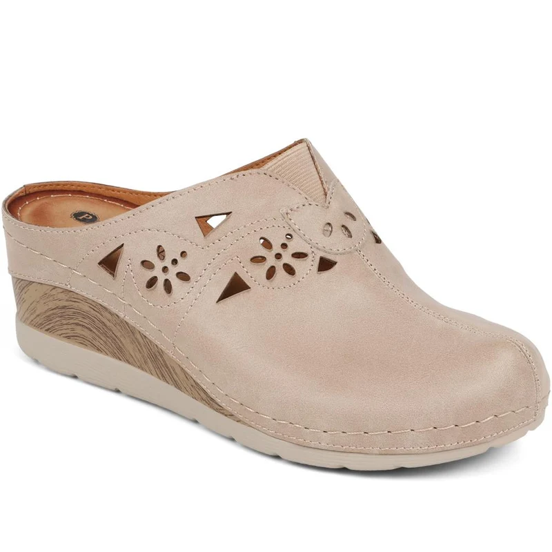Wedge Heel Clogs - WOIL39031 / 325 148