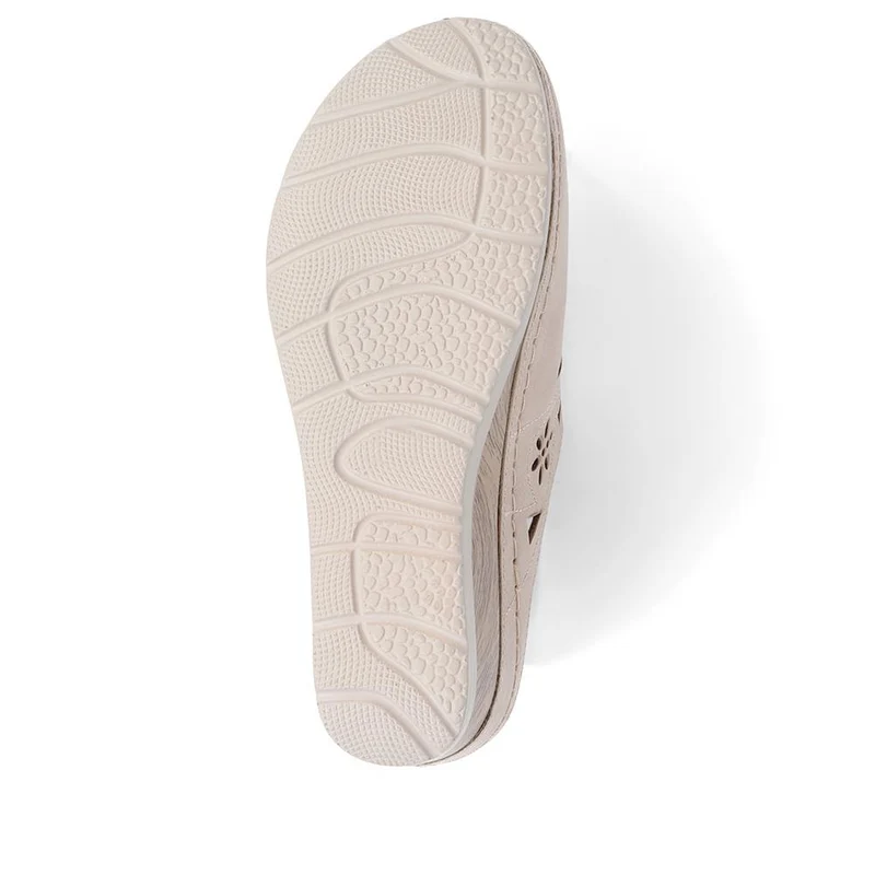 Wedge Heel Clogs - WOIL39031 / 325 148 - Beige