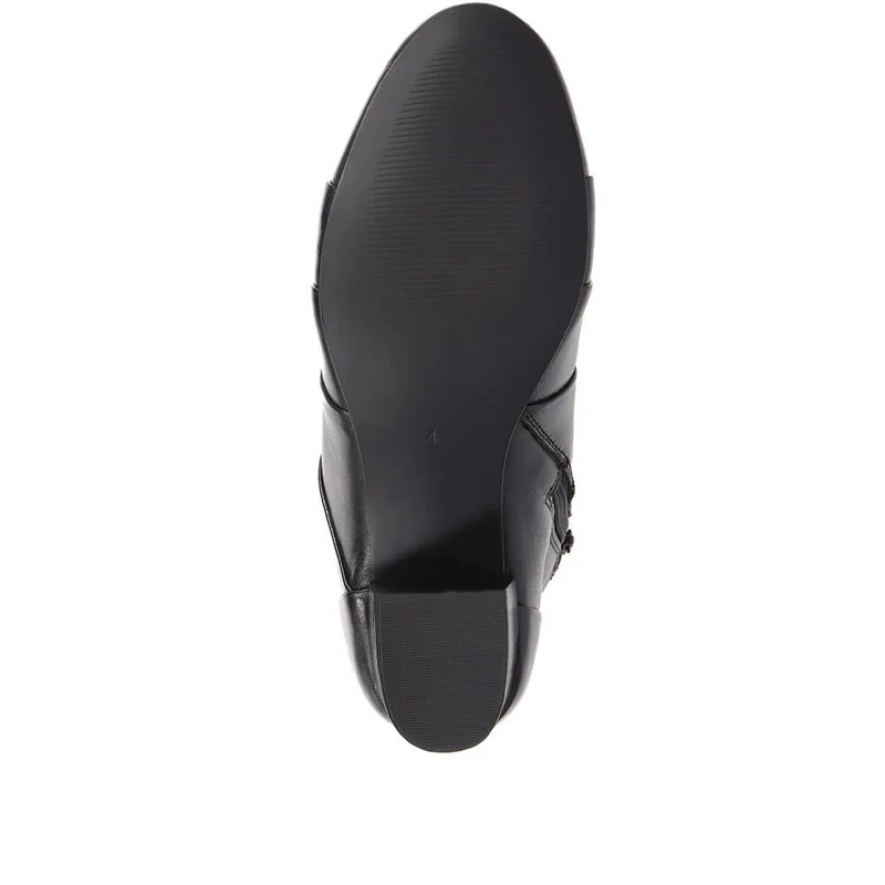 Everyday Leather Ankle Boots - MAGNU38003 / 324 540 - Black