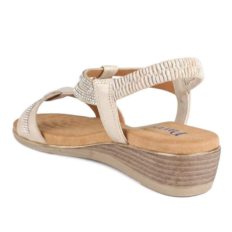 Wide Fit Embellished Stretch Fit Sandals - BAIZH43066 / 329 610 - Gold