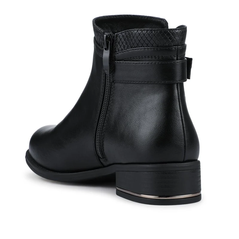 Block Heeled Ankle Boots With Inside Zip - WOIL42017 / 328 000 - Black