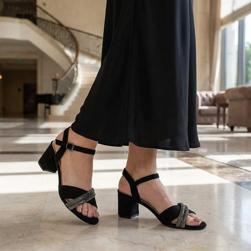 Block Heel Embellished Toe Sandals - WBINS43028 / 329 332 - Black