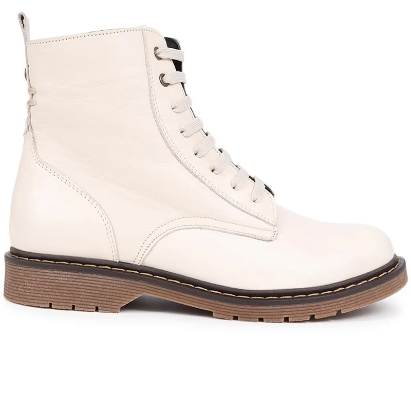 Lace-Up Leather Boots - BELYNR40001 / 326 190 - Off White