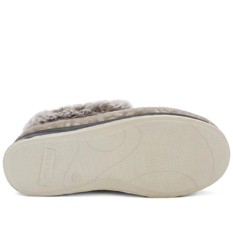 Wide Fit Hands Free Luxury Memory Foam Slippers - QING44000 / 329 841 - Natural