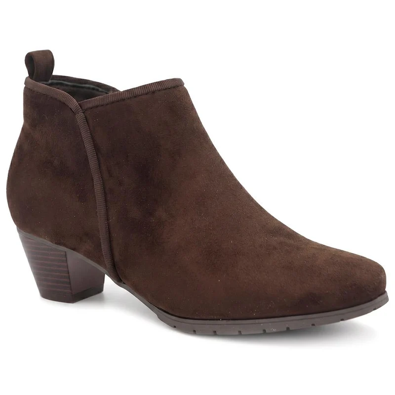 Heeled Short Ankle Boots - WBINS38005 / 324 159 - Brown