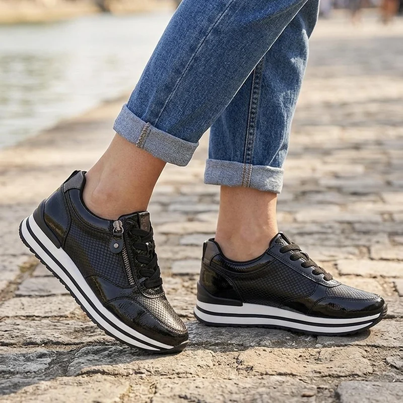 Wide Fit Zip & Lace Trainers W/ Cushioned Sole - WBINS44042 / 329 618 - Black Patent