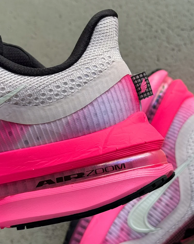 Nike Wmns Pegasus Premium