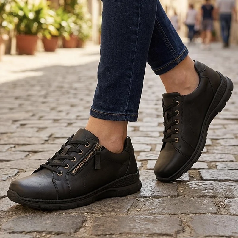 Extra Wide Zip & Lace Trainers - BETRINA / 329 761 - Black