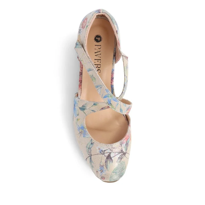 Low-Heeled Court Shoes - WBINS39078 / 325 127 - Floral