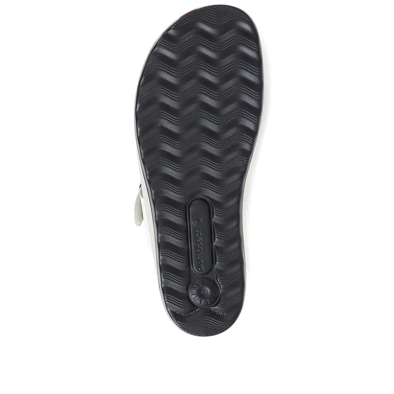 Fly Flot Toe Post Sandals - FLY37045 / 323 200 - White