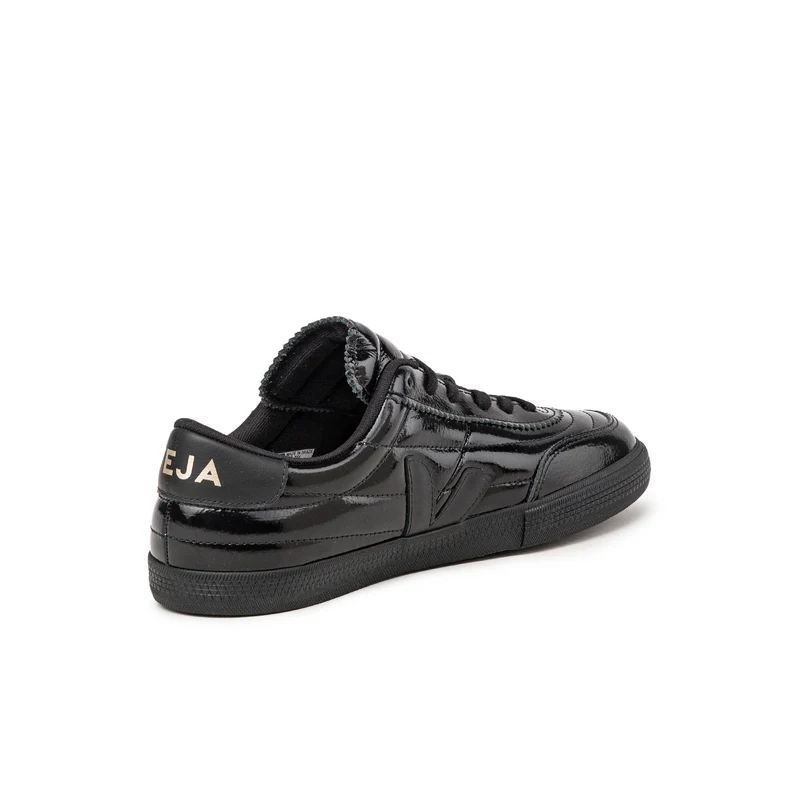Veja Panenka W *Patent Leather*
