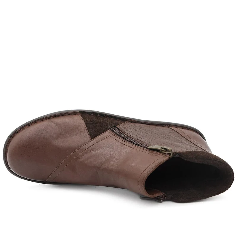 Smart Zip Up Leather Ankle Boots - AS44001 / 330 158 - Brown