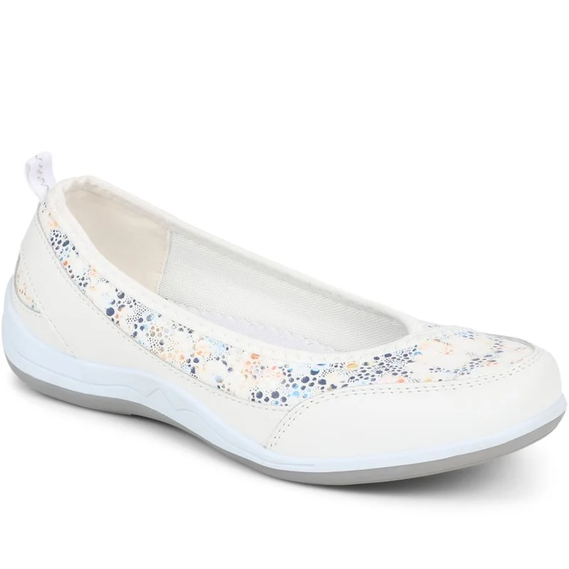 Slip-On Patterned Lightweight Pumps - BRK37007 / 323 323