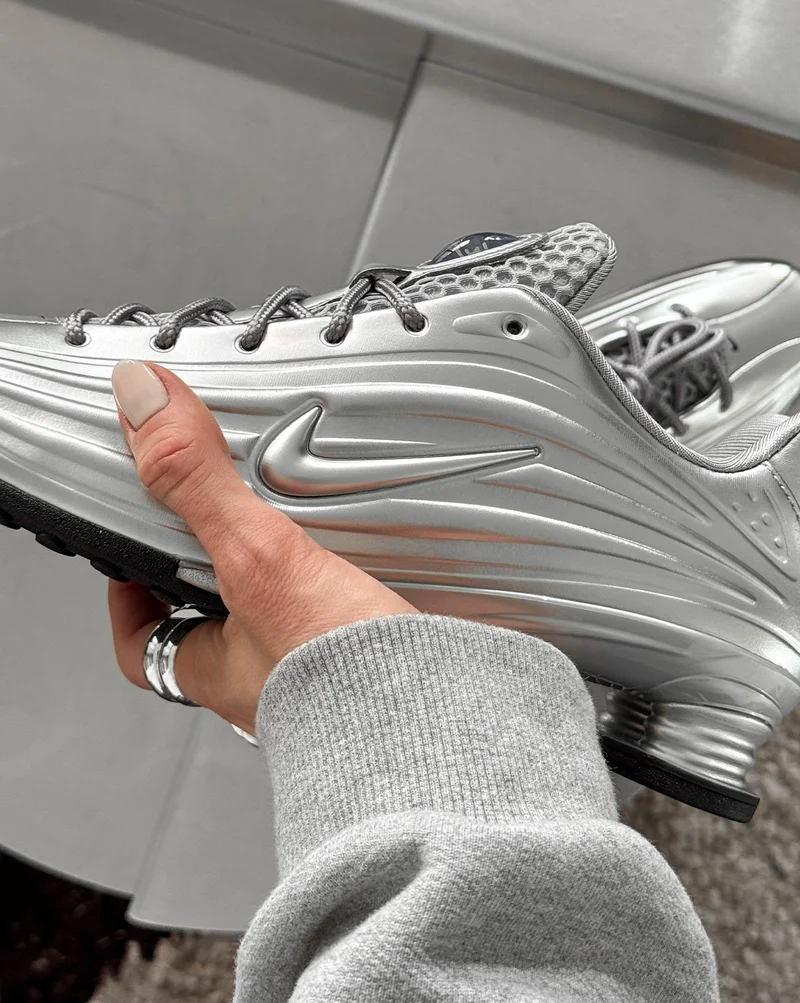 Nike Wmns Shox Z