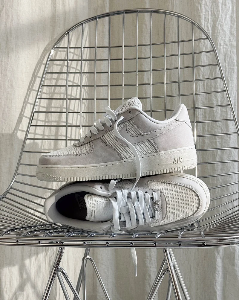 Nike Air Force 1 '07 LV8