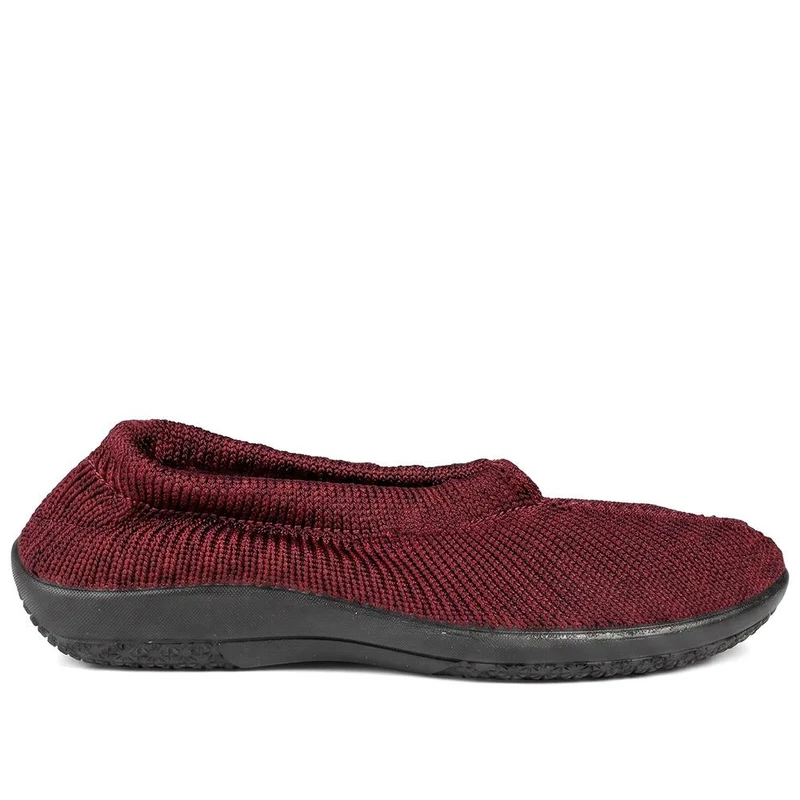 Flexible Fabric Upper Slip On Shoes - PLU44002 / 330 363 - Burgundy