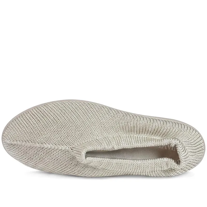 Flexible Fabric Upper Slip On Shoes - PLU44002 / 330 363 - Natural